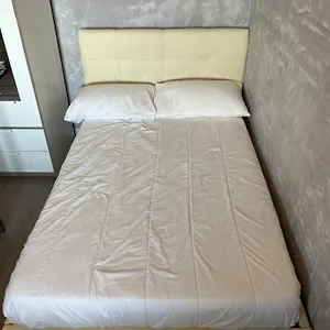 https://scalo-settantuno.it-romehotels.com
